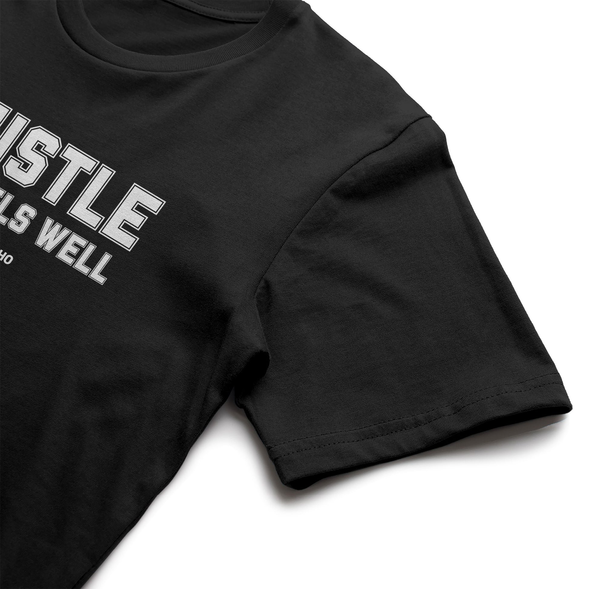 HUSTLE TRAVELS Soft Tee - Black